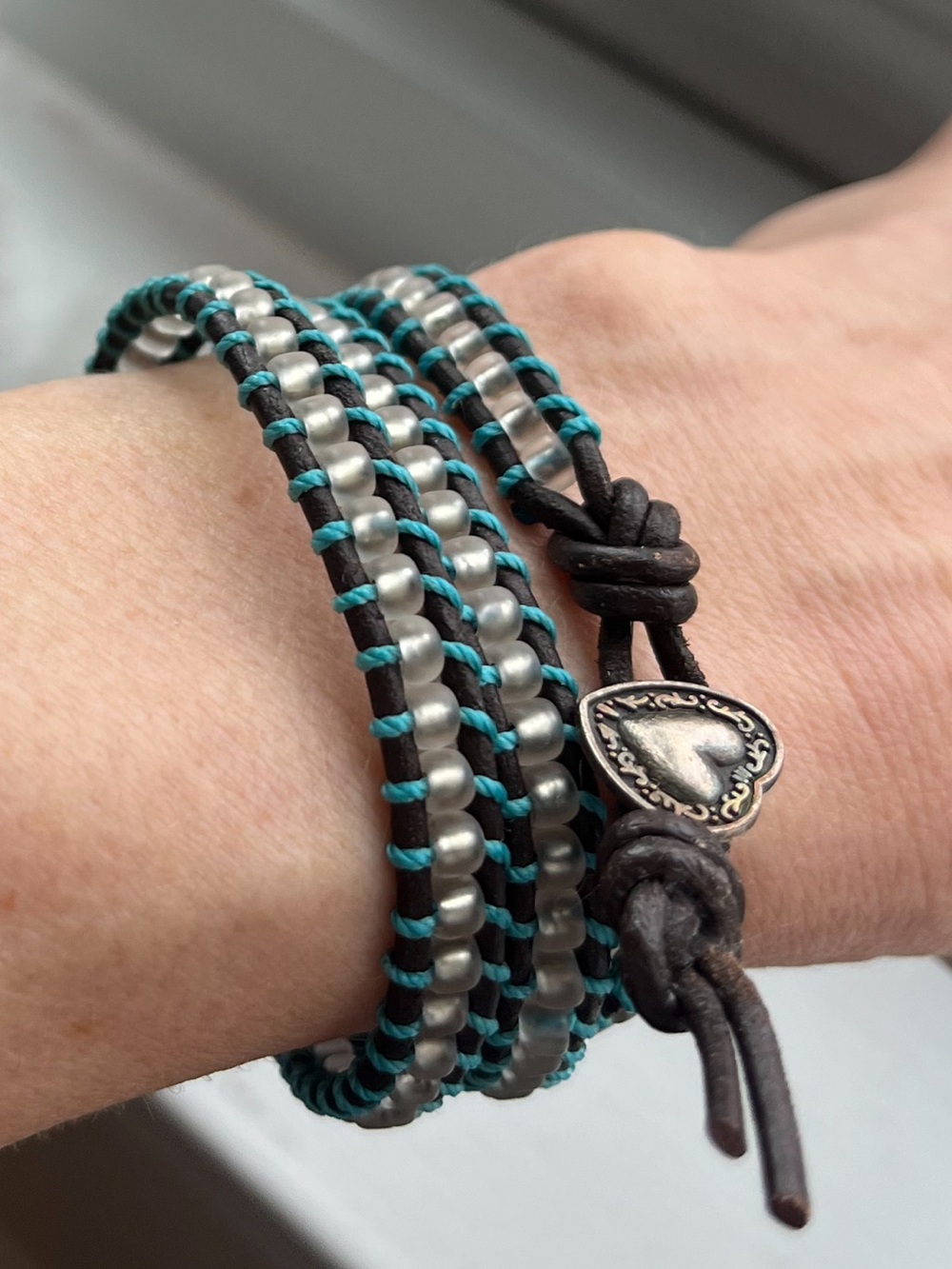 🩵 SET OF THREE wrap bracelets
- Unbranded